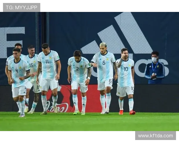 足球明星炫酷瞬间大集合引领时尚潮流的爆款图片分享